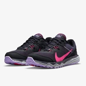 Nike Women’s Juniper Trail sneaker 7.5